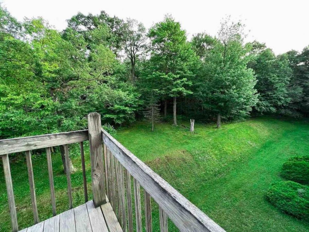 Floor Loft Condo. Full Access. Apartment *